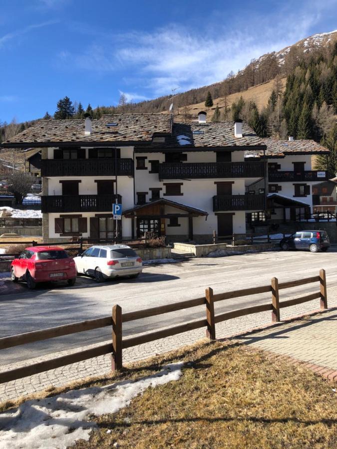 Ampio Monolocale In Centro Champoluc Apartment Exterior photo